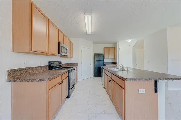 $2,500 | 16647 Broadford Lane, Clermont, FL 34714