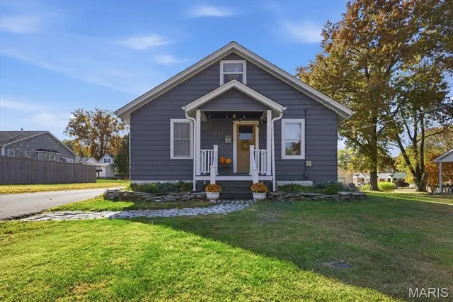 $199,999 | 450 St Joseph Street, Florissant, MO 63031