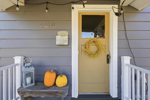 $199,999 | 450 St Joseph Street, Florissant, MO 63031