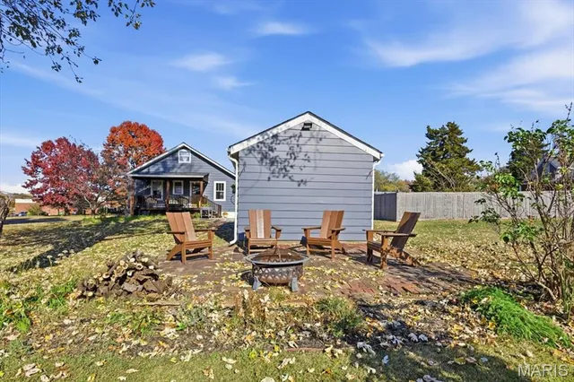 $199,999 | 450 St Joseph Street, Florissant, MO 63031