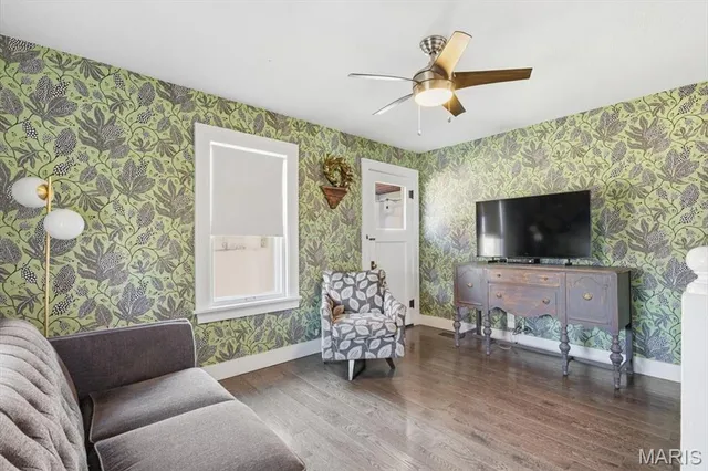 $199,999 | 450 St Joseph Street, Florissant, MO 63031