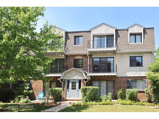3252 Sanders Road, Unit 9D Northbrook, IL 60062 - Photo 1 of 10