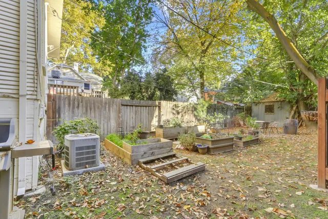 $779,000 | 2320 F Street, Sacramento, CA 95816