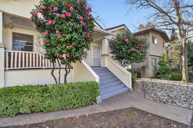 $779,000 | 2320 F Street, Sacramento, CA 95816