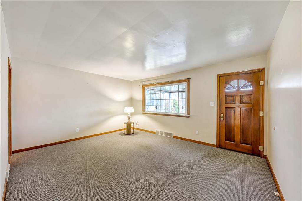 280 West Allegheny Road Imperial, PA 15126 - Photo 11 of 18 Gallery Image 11