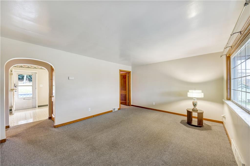 280 West Allegheny Road Imperial, PA 15126 - Photo 12 of 18 Gallery Image 12
