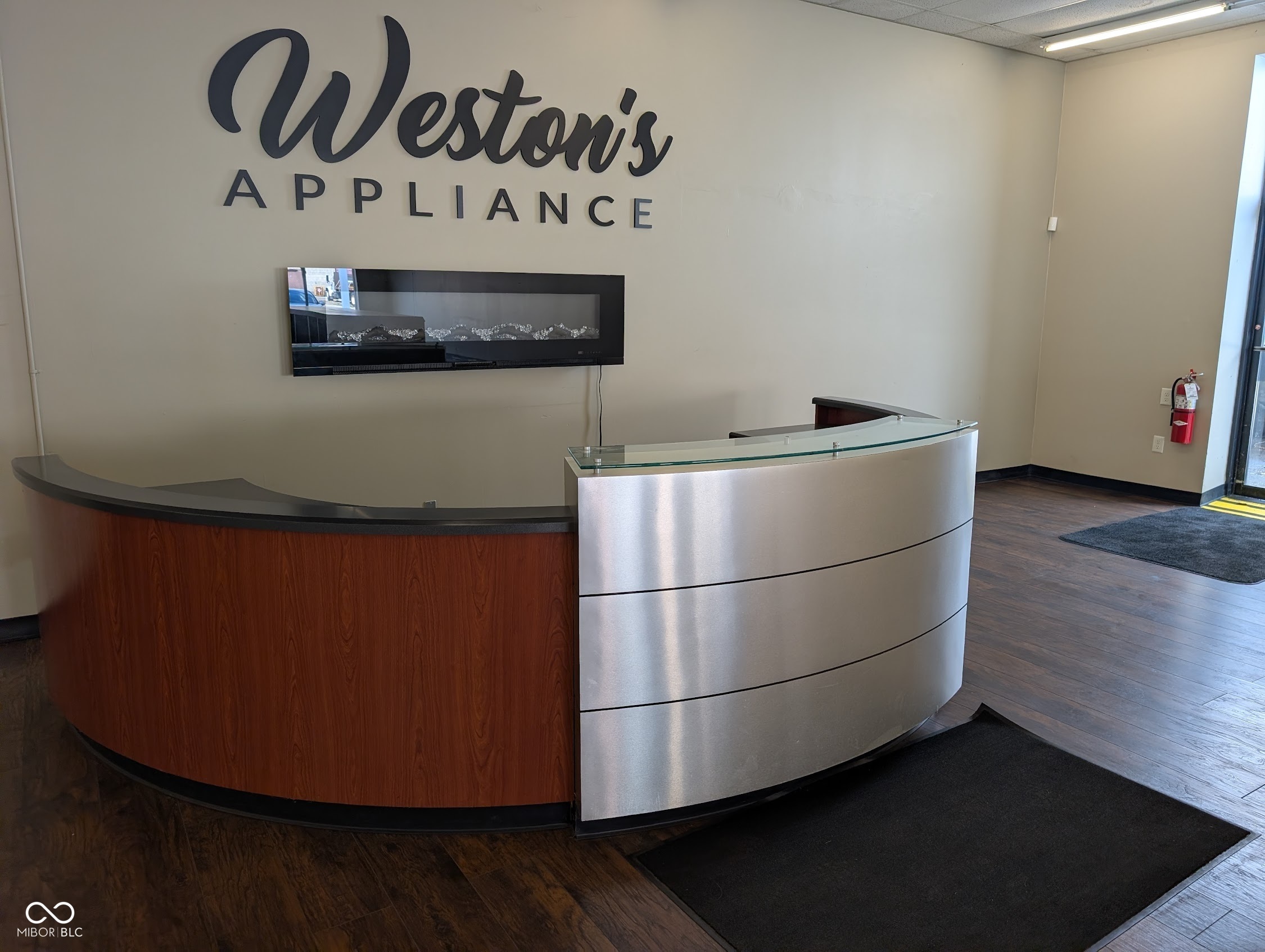 627 Meridian Street Anderson, IN 46016 - Photo 8 of 16