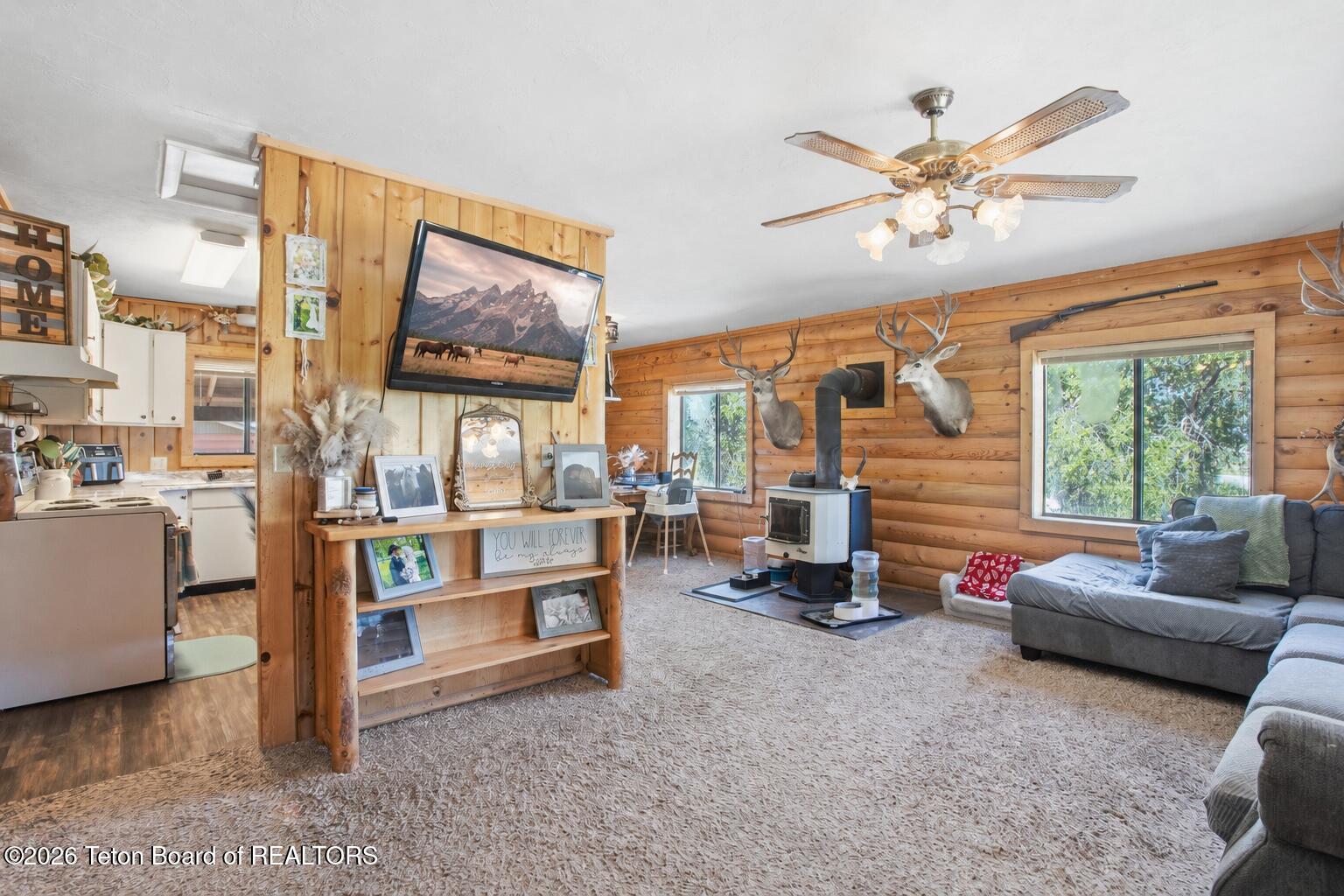 377 Butte Drive Star Valley Ranch, WY 83127 - Photo 9 of 28 377ButteDriveTV