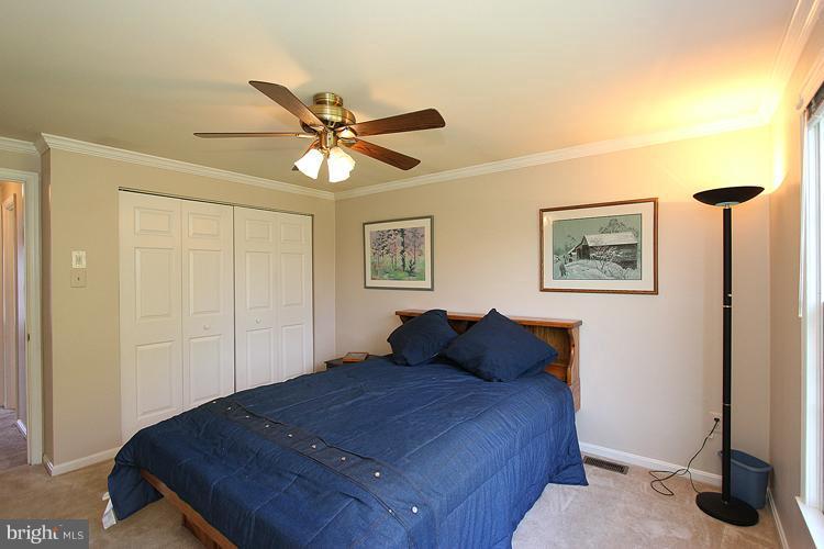 7428 Damascus Road Gaithersburg, MD 20882 - Photo 19 of 30 Bedroom 3