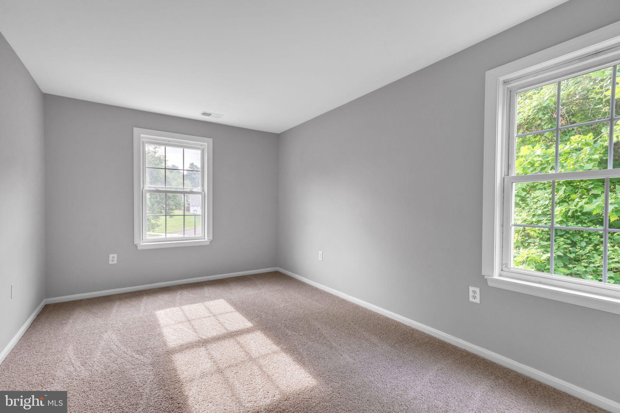 7400 Jaffrey Road Fort Washington, MD 20744 - Photo 29 of 31 a view of an empty room with a window