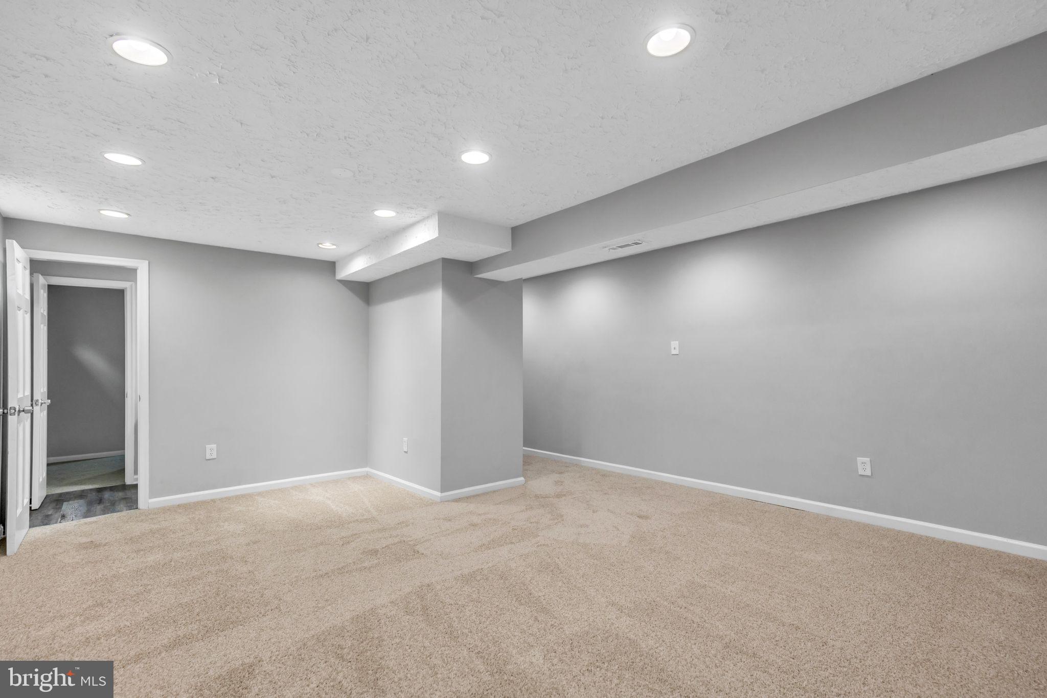 7400 Jaffrey Road Fort Washington, MD 20744 - Photo 31 of 31 a view of an empty room