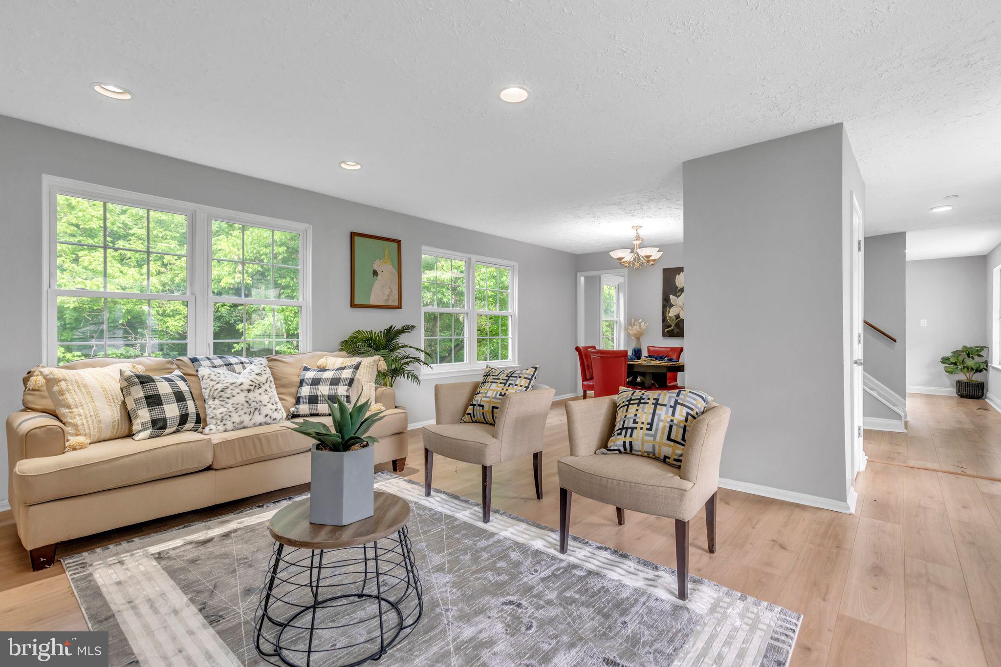 7400 Jaffrey Road Fort Washington, MD 20744 - Photo 10 of 31 a living room with furniture and a large window