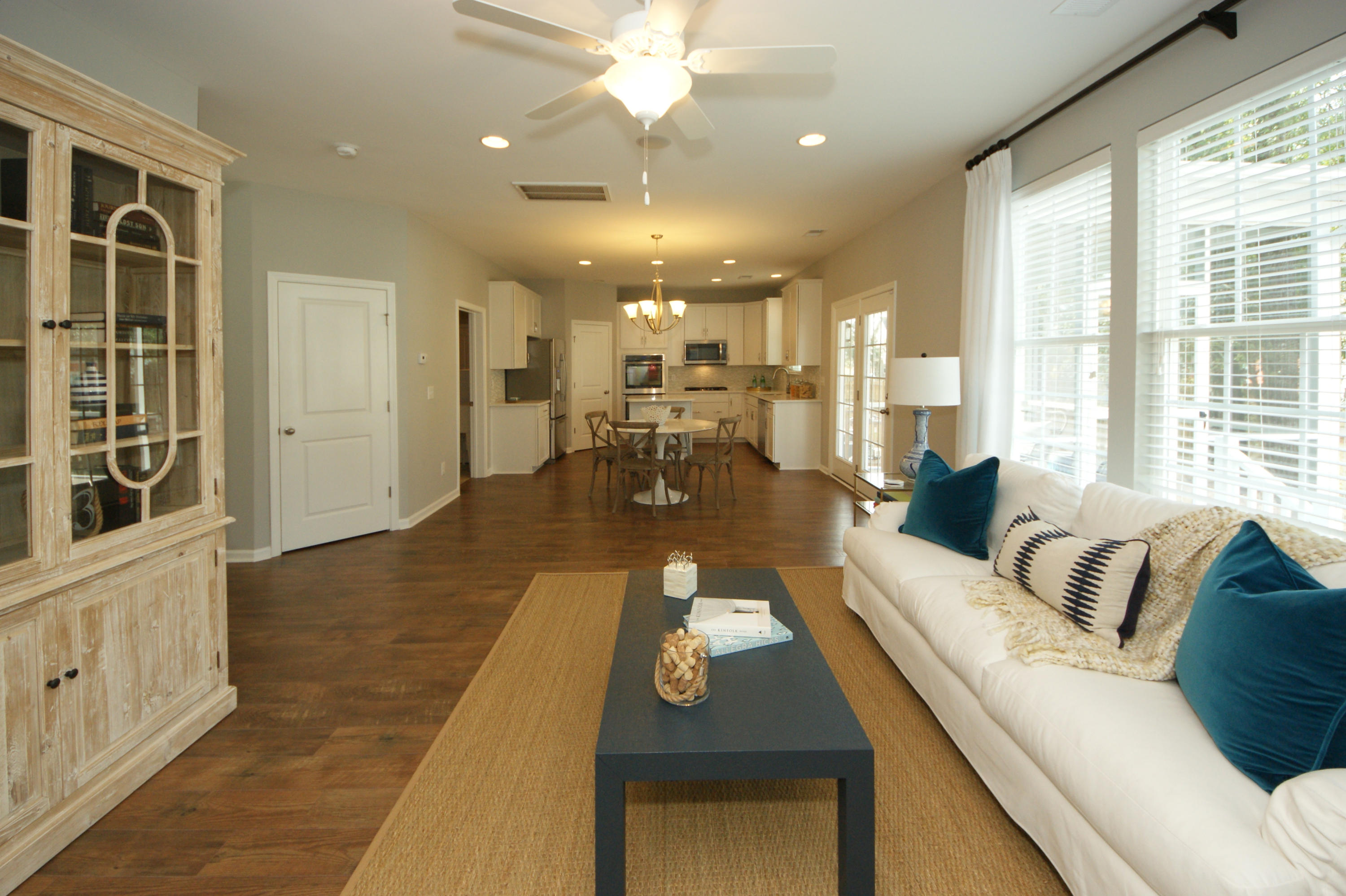 156 Ashley Bluffs Road Summerville, SC 29485 - Photo 5 of 26 Family Room