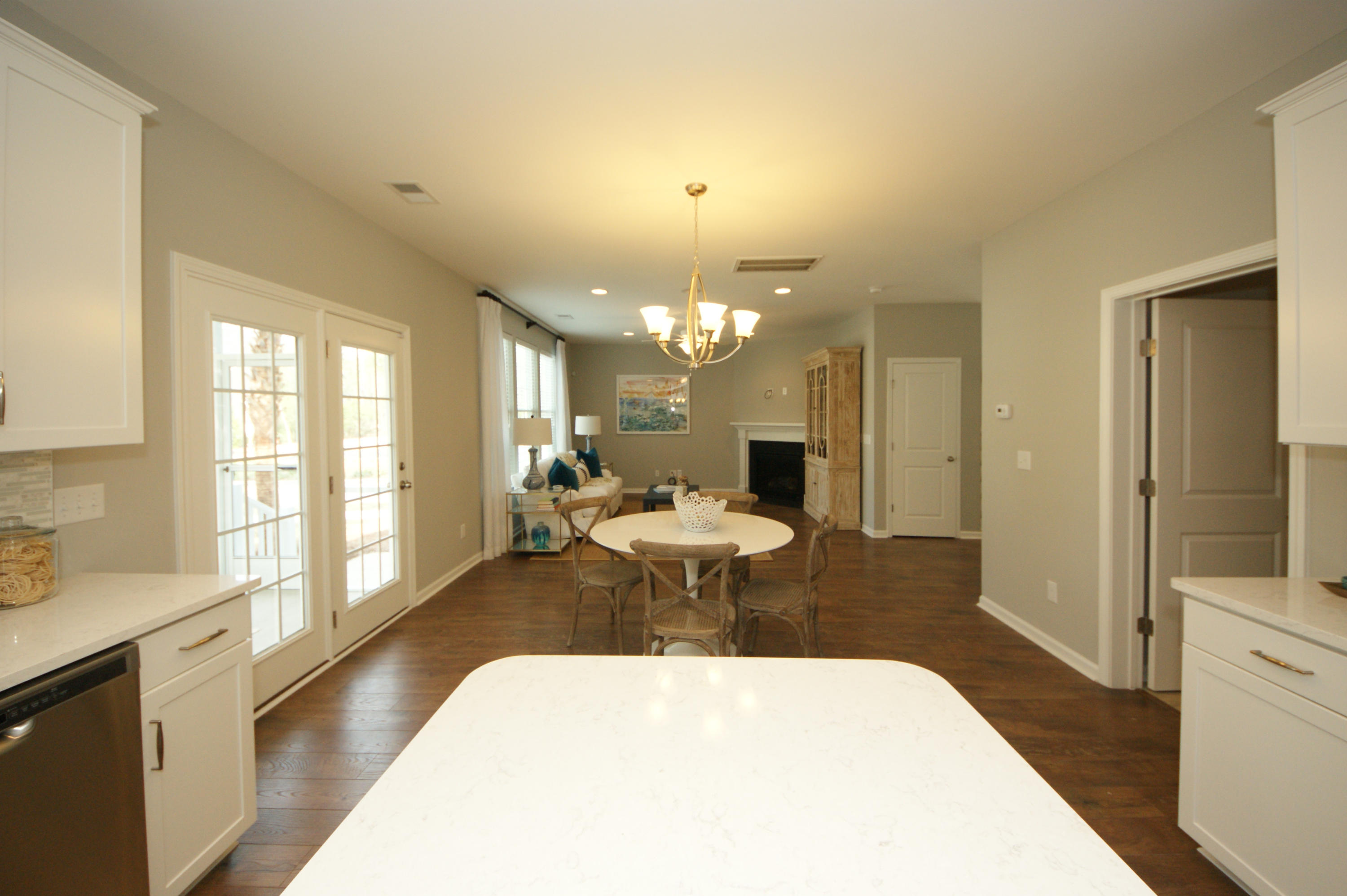 156 Ashley Bluffs Road Summerville, SC 29485 - Photo 6 of 26 Family Room