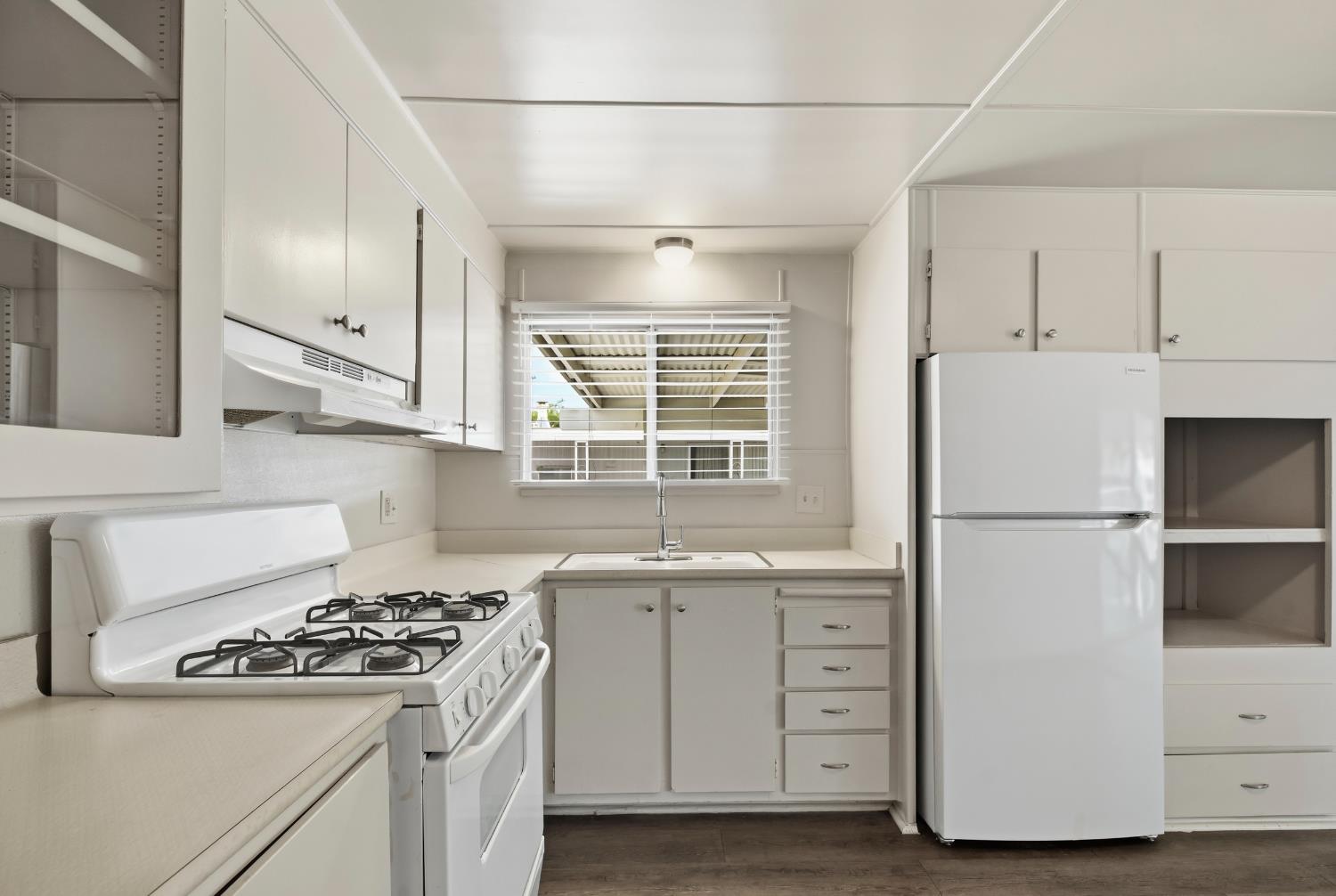 2307 Oakdale Road, Unit 36 Modesto, CA 95355 - Photo 9 of 14