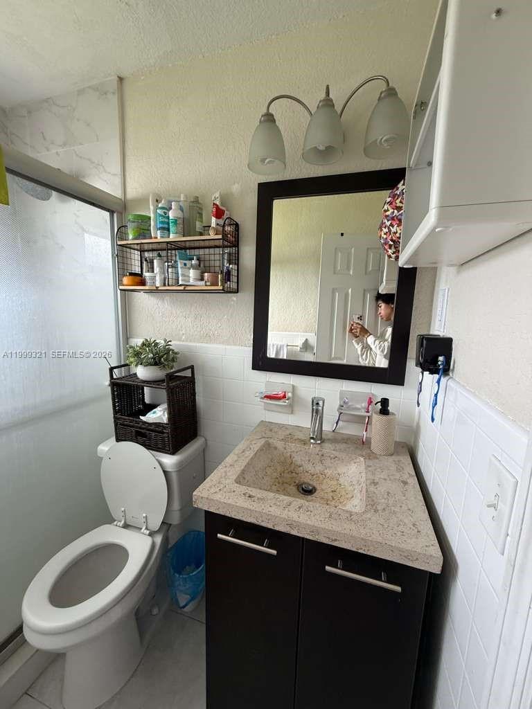 6708 Raleigh Street Hollywood, FL 33024 - Photo 28 of 36