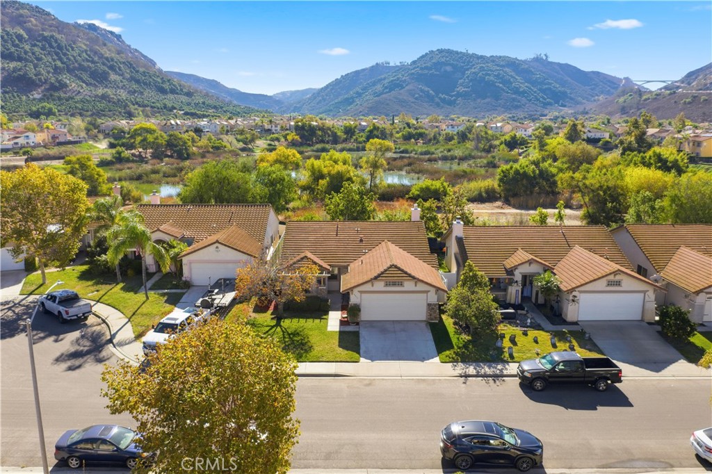 4875 Lake Shore Place Fallbrook, CA 92028 - Photo 3 of 31 an aerial view of residential houses and outdoor space