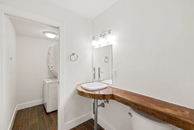 $2,375 | 1101 Shoal Creek Boulevard, Unit 14, Austin, TX 78701