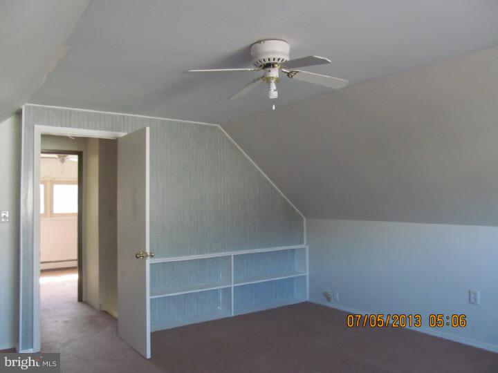 30 Harrow Road Levittown, PA 19056 - Photo 19 of 22 Gallery Image 19