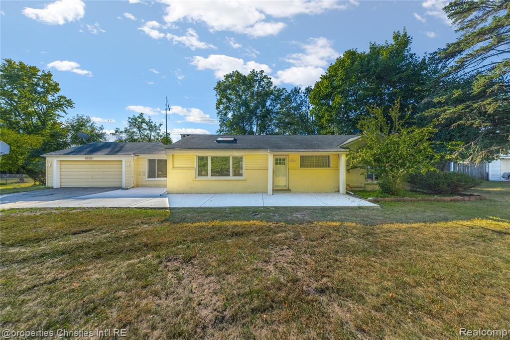 6550 Inkster Road West Bloomfield, MI 48322 - Photo 30 of 39