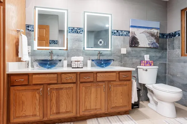 $424,700 | 5076 Oak Hill Road, Rockford, IL 61109