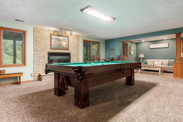 $424,700 | 5076 Oak Hill Road, Rockford, IL 61109