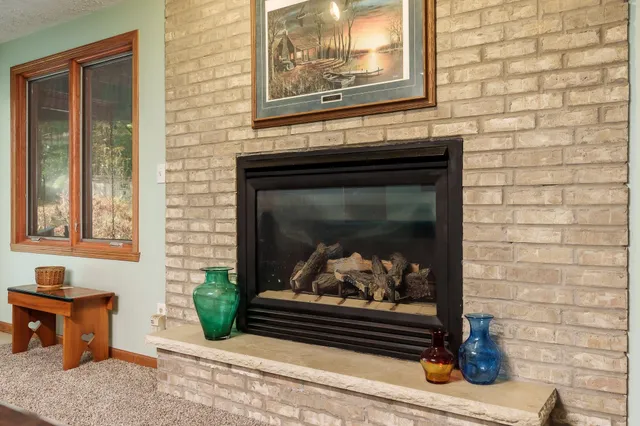 $424,700 | 5076 Oak Hill Road, Rockford, IL 61109