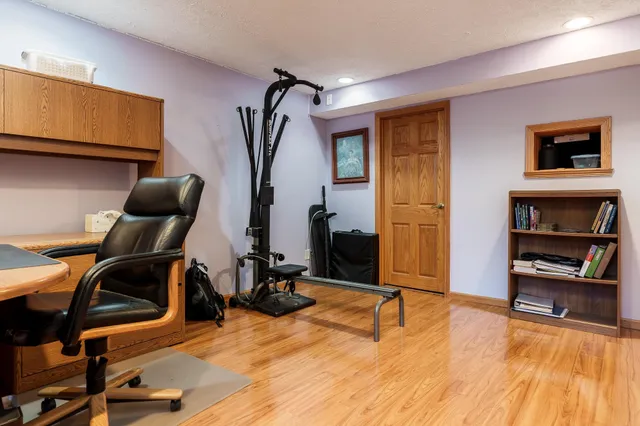 $424,700 | 5076 Oak Hill Road, Rockford, IL 61109