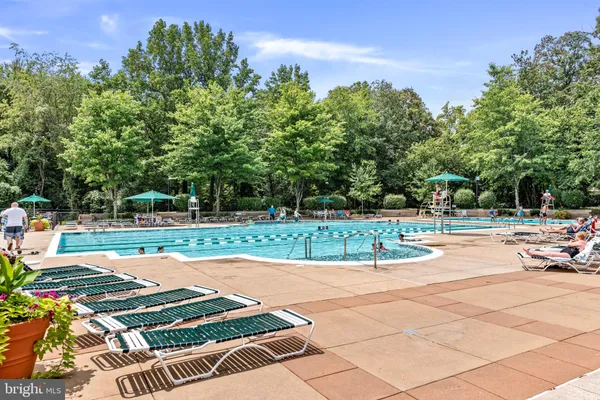$2,295 | 12103 Greenway Court, Unit 201, Fairfax, VA 22033