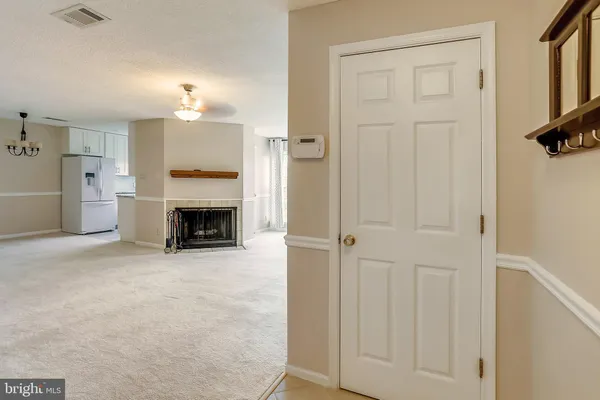 $2,295 | 12103 Greenway Court, Unit 201, Fairfax, VA 22033