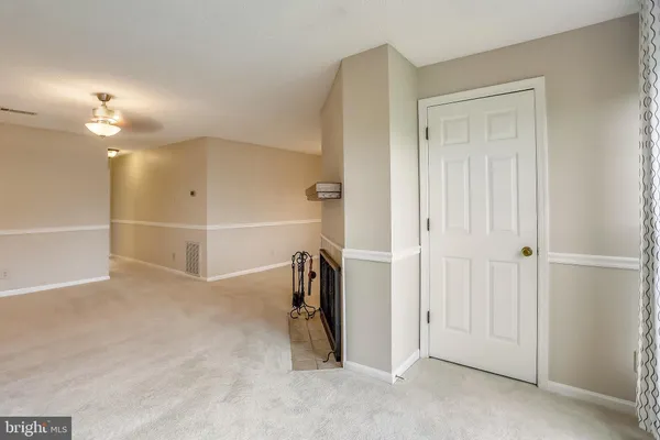 $2,295 | 12103 Greenway Court, Unit 201, Fairfax, VA 22033