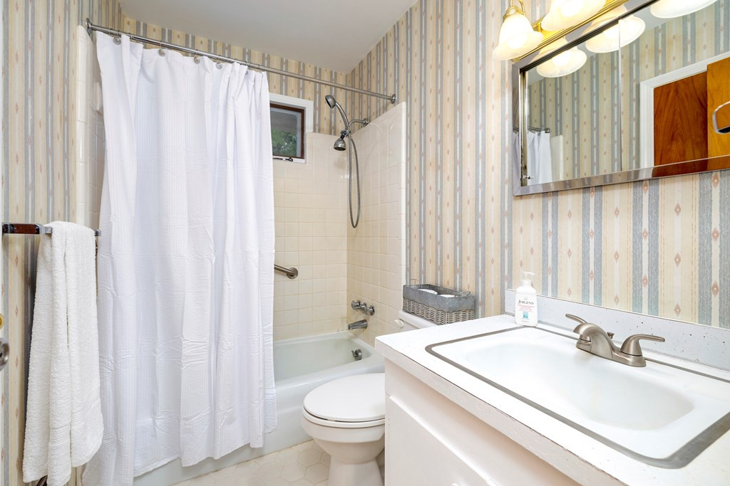 1255 Robert Dinkins Road Sumter, SC 29150 - Photo 22 of 34 Gallery Image 22