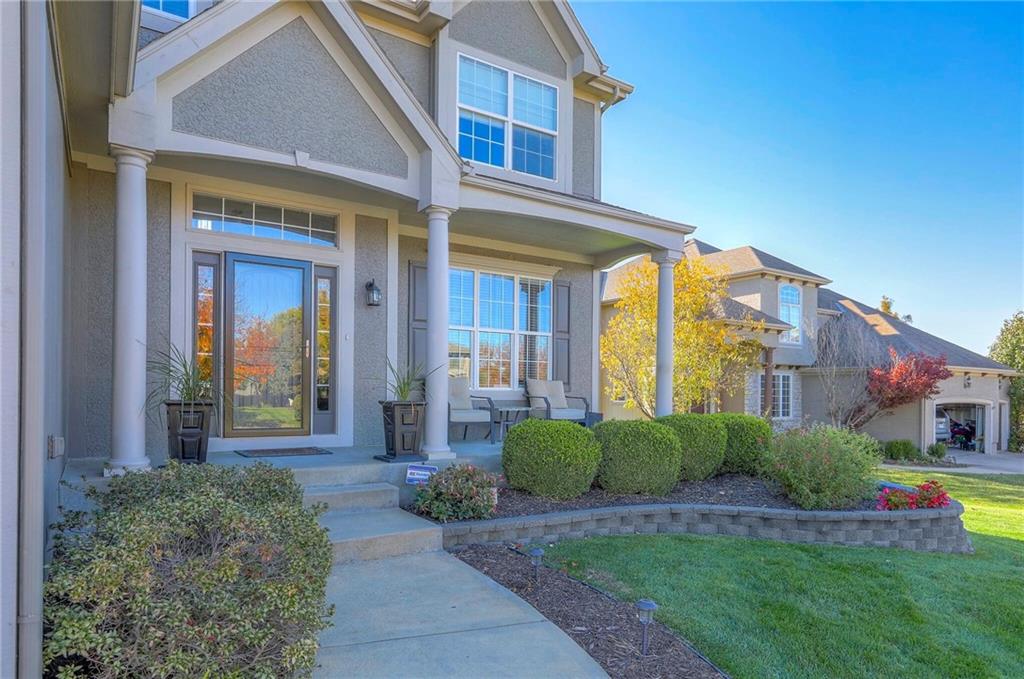 19011 West 99th Street Lenexa, KS 66220 - Photo 2 of 30