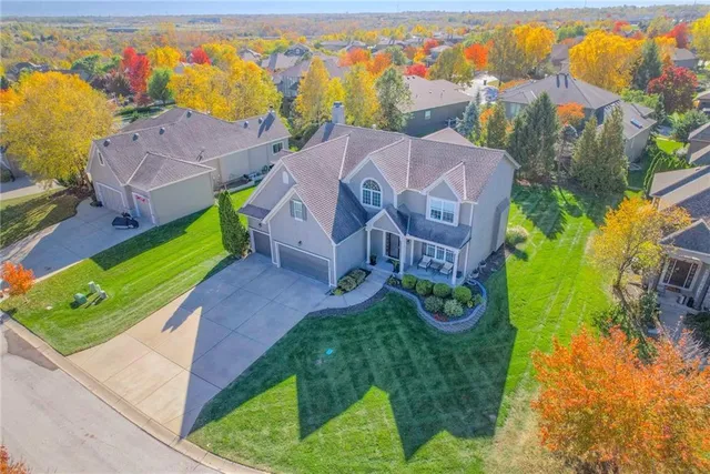 $675,000 | 19011 West 99th Street, Lenexa, KS 66220