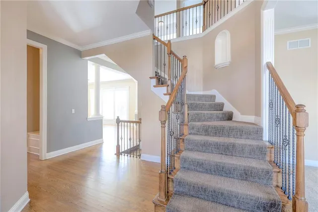 $675,000 | 19011 West 99th Street, Lenexa, KS 66220