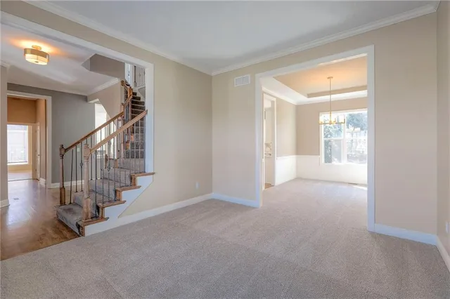 $675,000 | 19011 West 99th Street, Lenexa, KS 66220