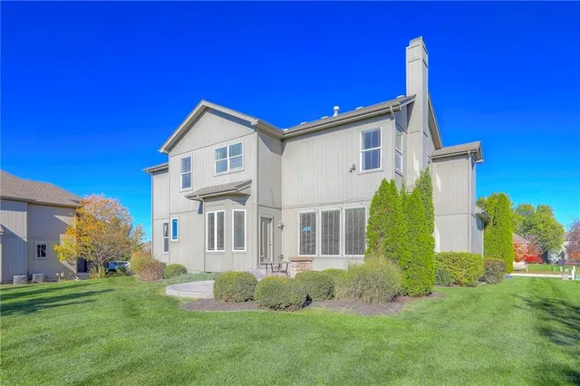 $675,000 | 19011 West 99th Street, Lenexa, KS 66220