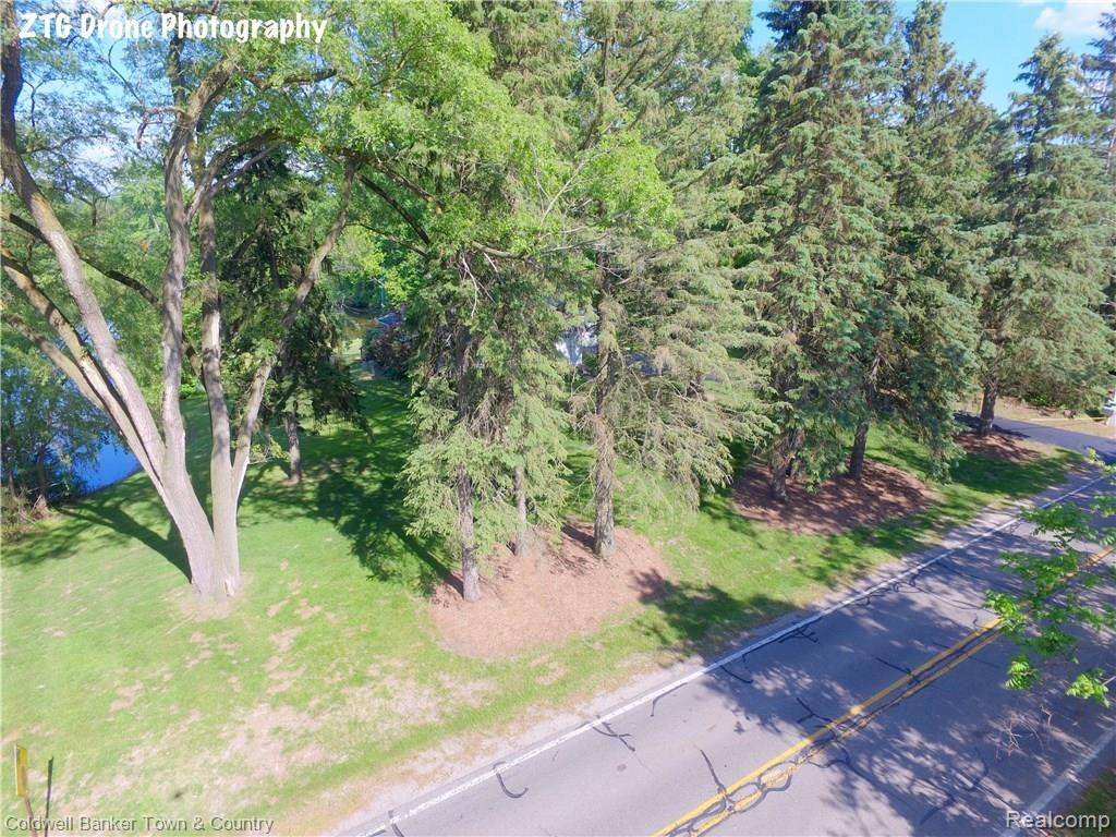3575 Flint Road Brighton, MI 48114 - Photo 19 of 24 DJI_0130.jpg