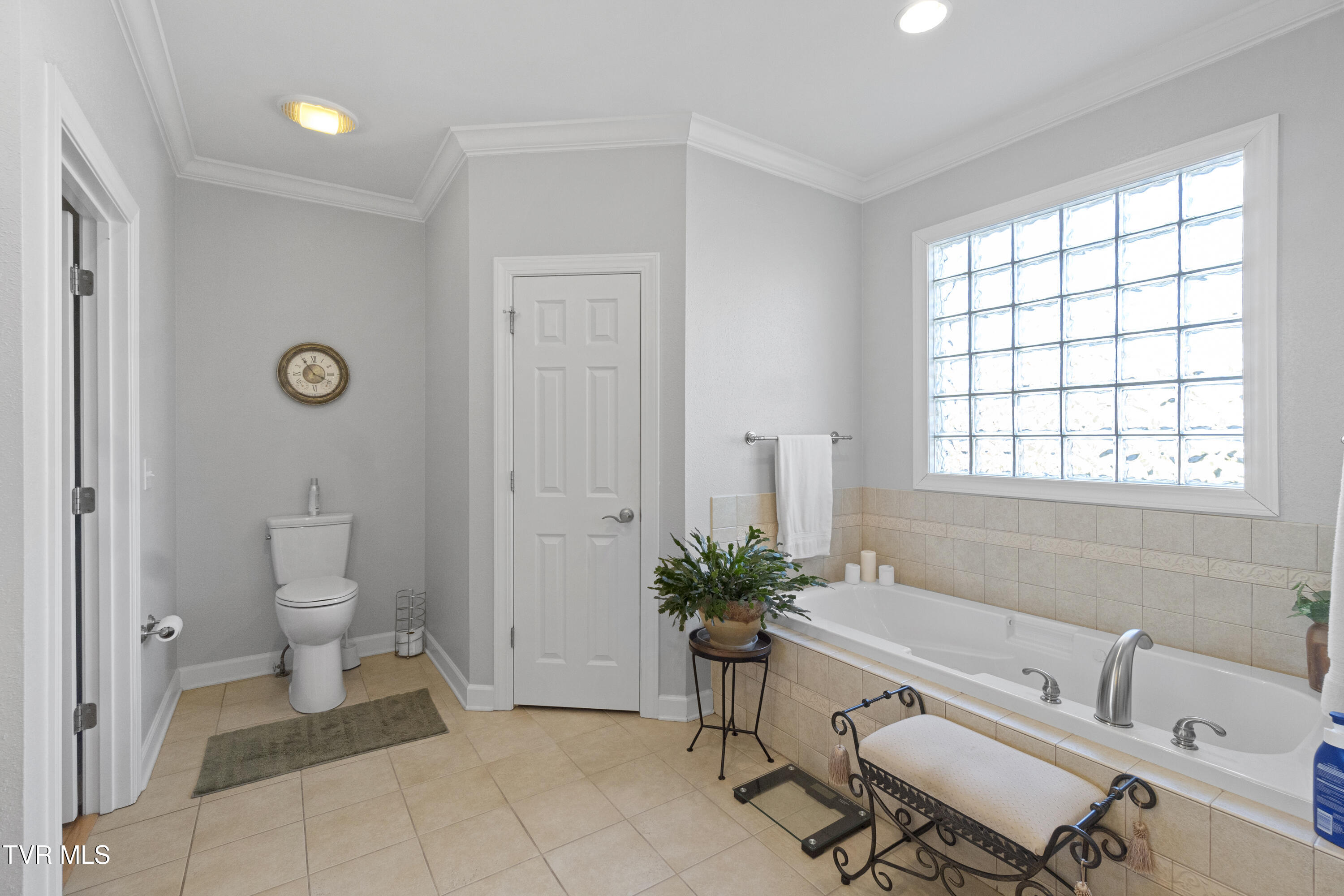 14 West Ridgefield Court Greeneville, TN 37745 - Photo 25 of 79 25