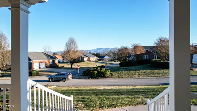 $700,000 | 14 West Ridgefield Court, Greeneville, TN 37745