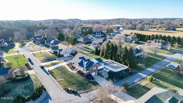 $700,000 | 14 West Ridgefield Court, Greeneville, TN 37745