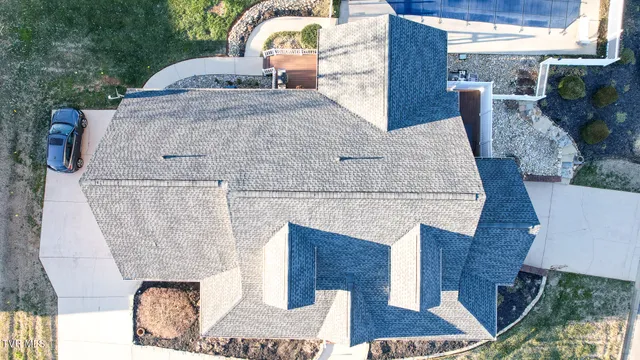 $700,000 | 14 West Ridgefield Court, Greeneville, TN 37745