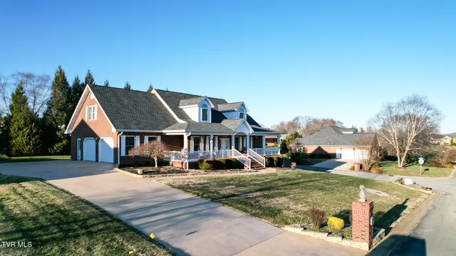 $700,000 | 14 West Ridgefield Court, Greeneville, TN 37745