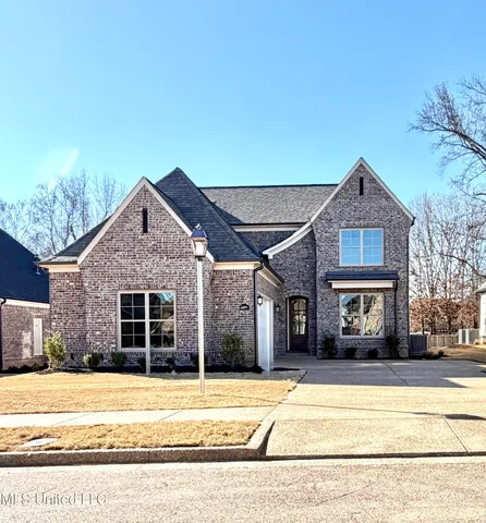 $469,900 | 4291 Bolivar Trail South, Olive Branch, MS 38654