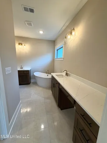 $469,900 | 4291 Bolivar Trail South, Olive Branch, MS 38654