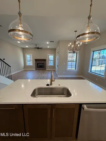 $469,500 | 4291 Bolivar Trail South, Olive Branch, MS 38654