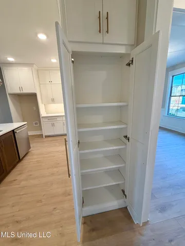 $469,900 | 4291 Bolivar Trail South, Olive Branch, MS 38654