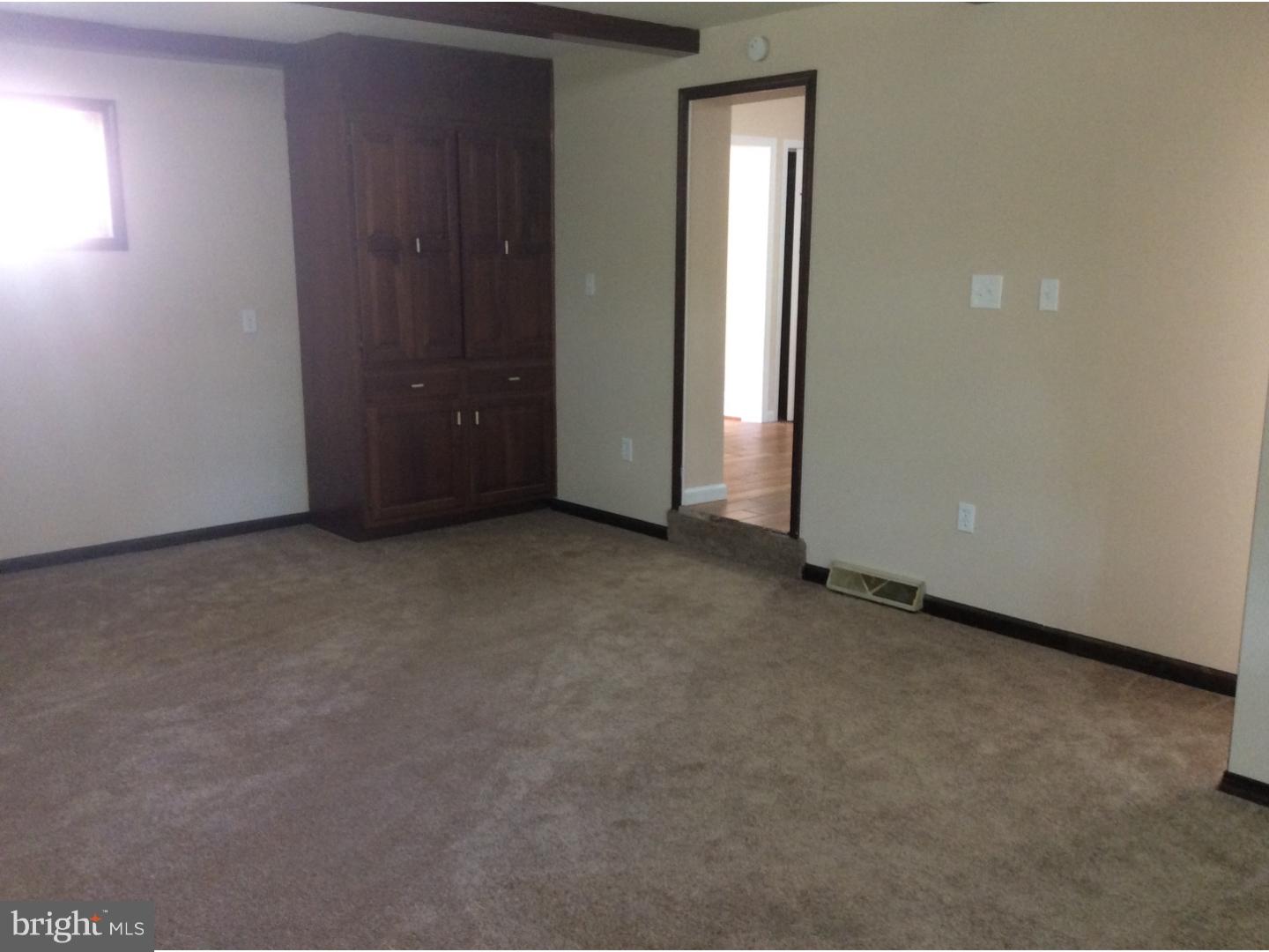 1435 Friedensburg Road Reading, PA 19606 - Photo 11 of 25 Family Room