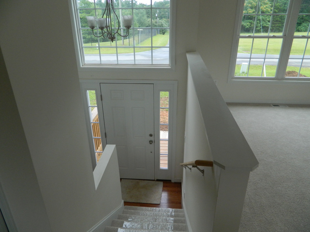 601 High Point Road Moneta, VA 24121 - Photo 20 of 25 foyer1