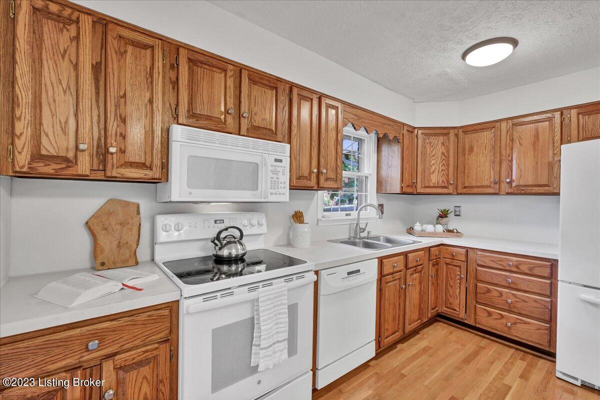 6805 Tottenham Road Louisville, KY 40207 - Photo 42 of 47 14-6805 Tottenham Rd-114